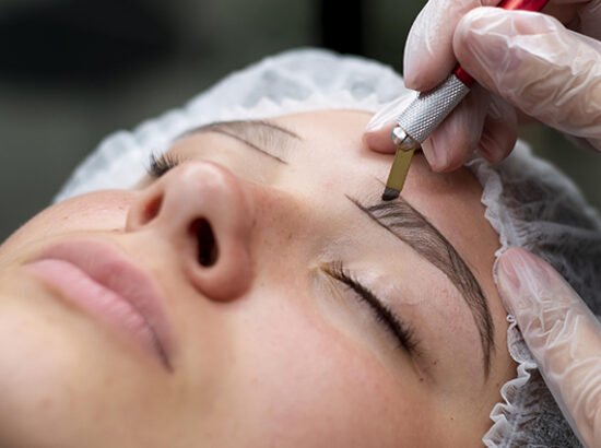 Waxing vs Sugaring: Prep, Aftercare & Best Practices